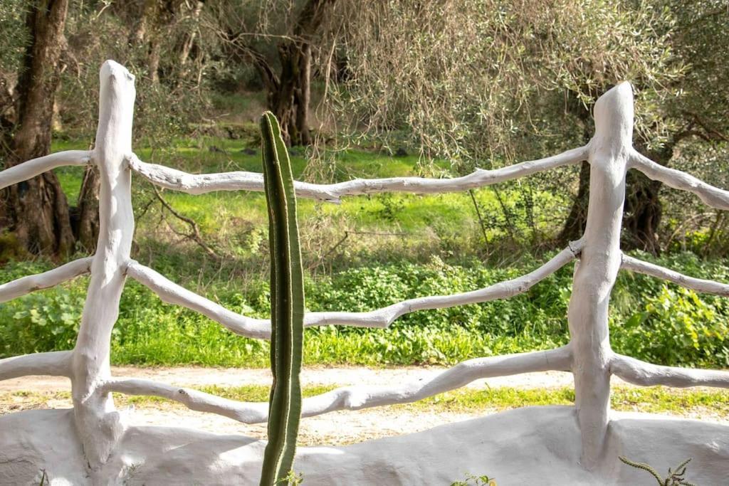 Margaritis's Treehouse Holiday home