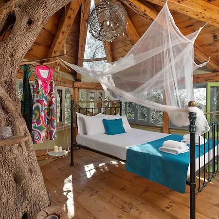 Margaritis'S Treehouse Villa Paramonas  Exterior photo